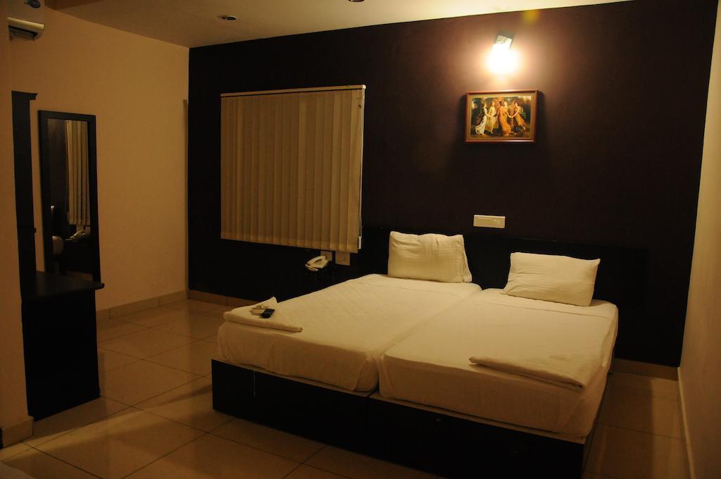 Hotel Sri Krishna Residency Udupi Chambre photo